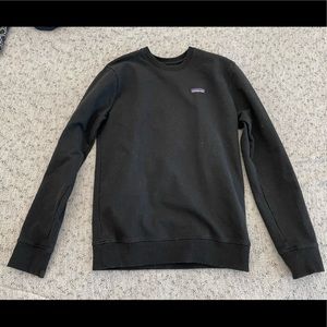 Black Patagonia sweater